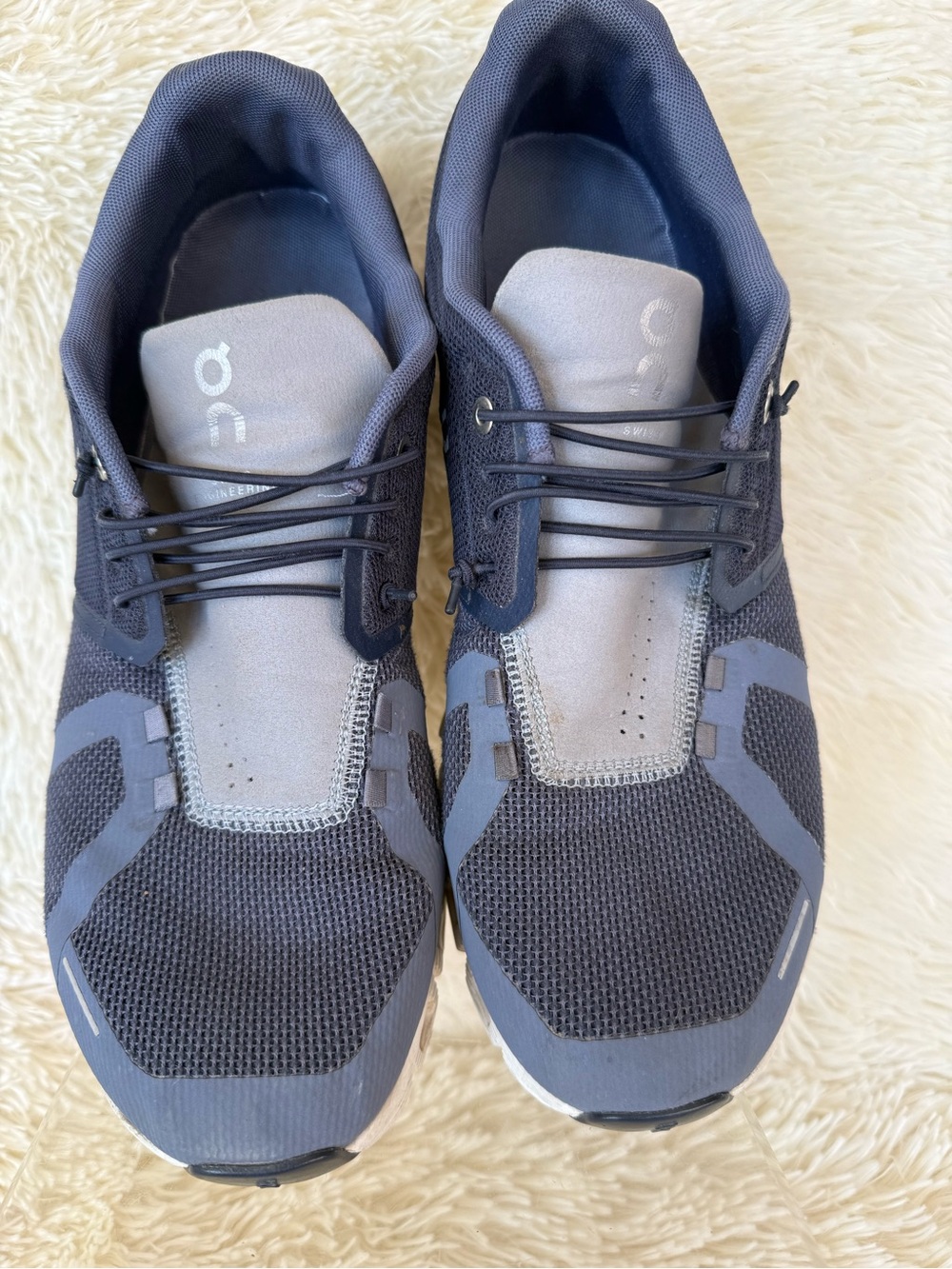 Men’s On Cloud 5 size 11